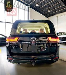 تويوتا لاندكروزر